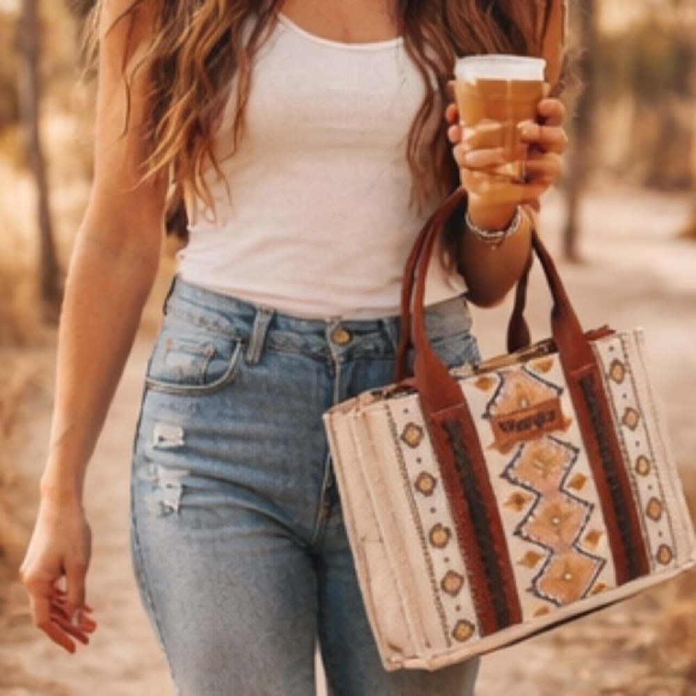 Wrangler Western Aztec Tote 🤎 Boho Cowgirl Statement Bag | Rustic Chic - Picture 3 of 17